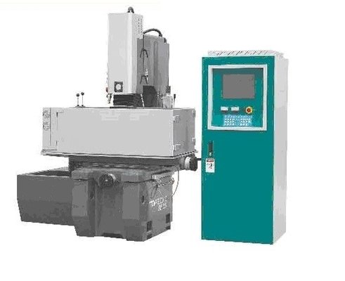 Machine moyenne de coupe de fil de la commande numérique par ordinateur EDM de vitesse pour l'industrie légère GB7926