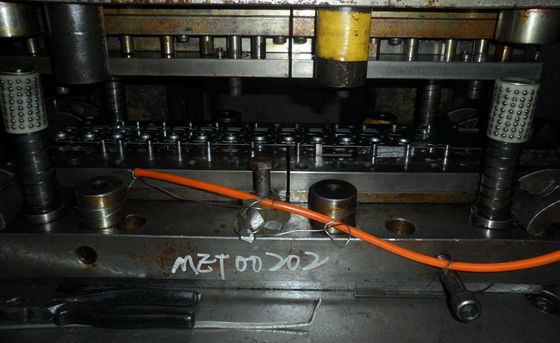 Pièces en métal formant et traitant des fabrications de machine d'extrusion d'impact